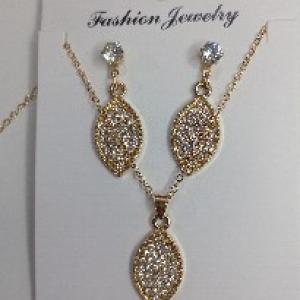 Golden Leaf neckles
